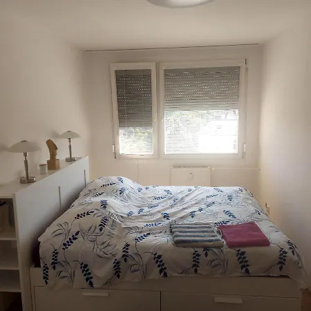 Byt, Vlasakova 2759,