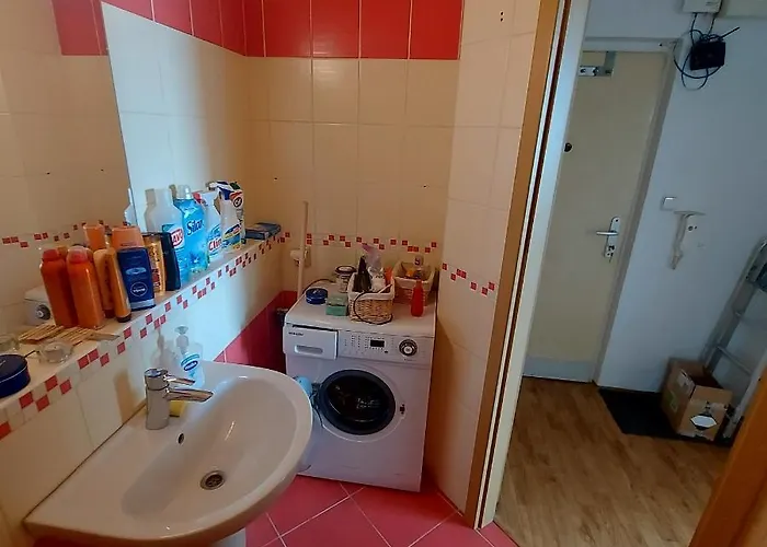 Byt, Vlasakova 2759,